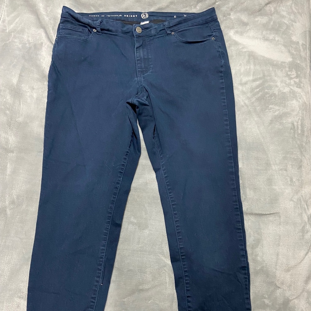 W62 Skinny Jeans
